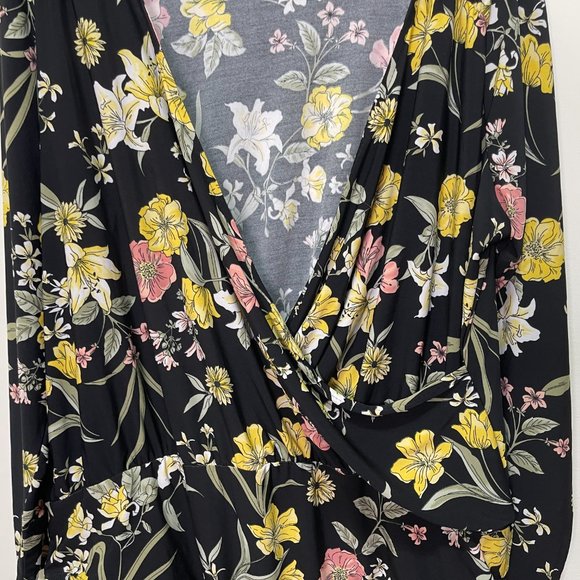 Love & Legend Black Floral Deep V-Neck Bodysuit sz 3X - Picture 5 of 10